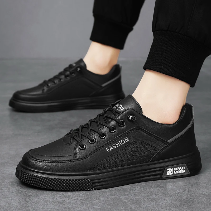 Wholesale Fashion Neakers Running Casual Hoes for Men New Tyles Lightweight Men's Casual Ports Hoes Whole PU kateboard Men's Hoes Fashion Lace-Up,60