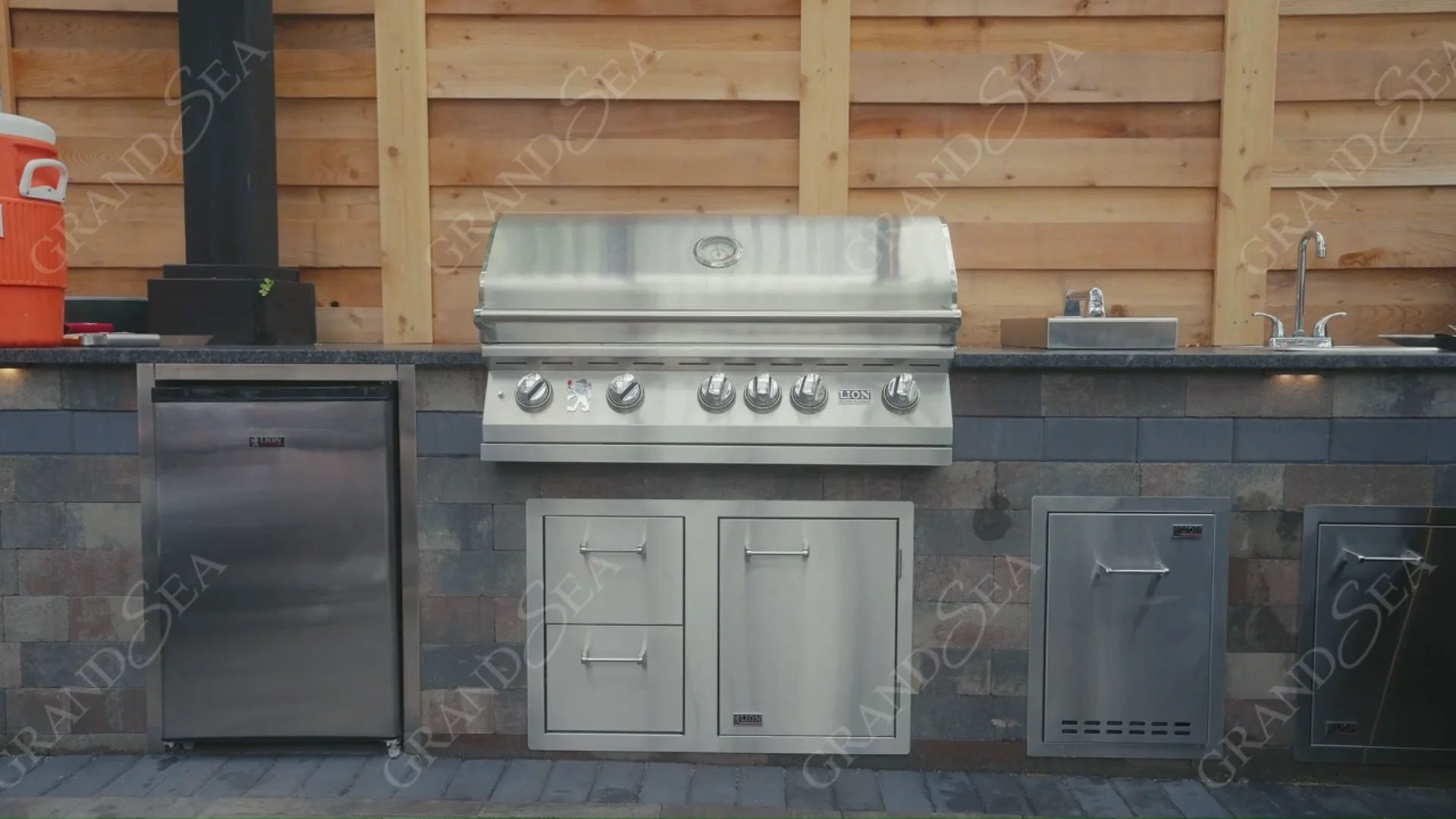 Ce Outside Garden Bbq Metal Stainless Steel Outdoor Kitchen