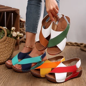 Newest Wholesale Fashion Trend Outdoor Large Size Solid Color Casual Flat Lady Summer  Beach Thick Sole Women's Sandals