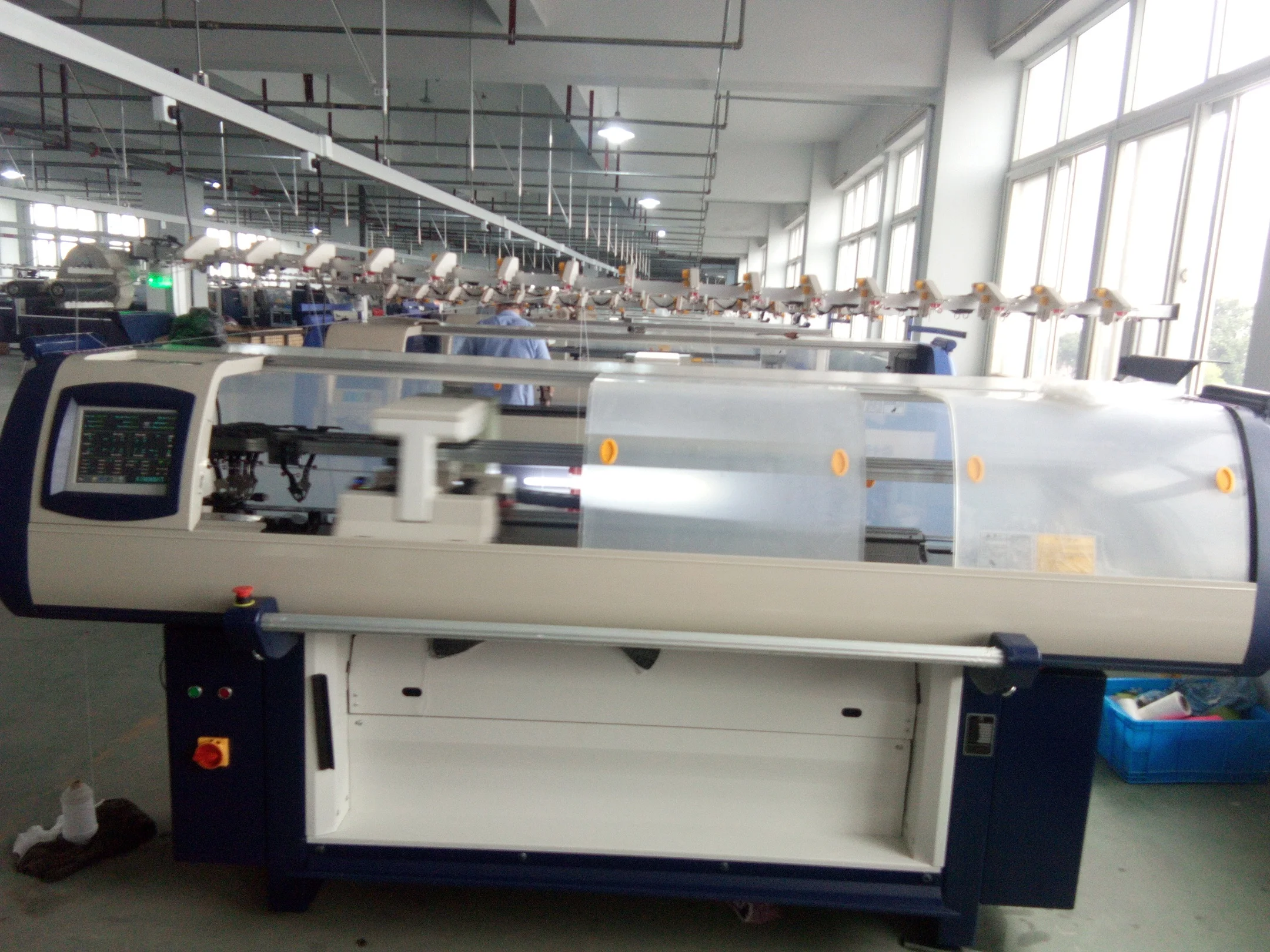 Máquina de Tejer Plana Automática de Doble Jacquard con Estilo