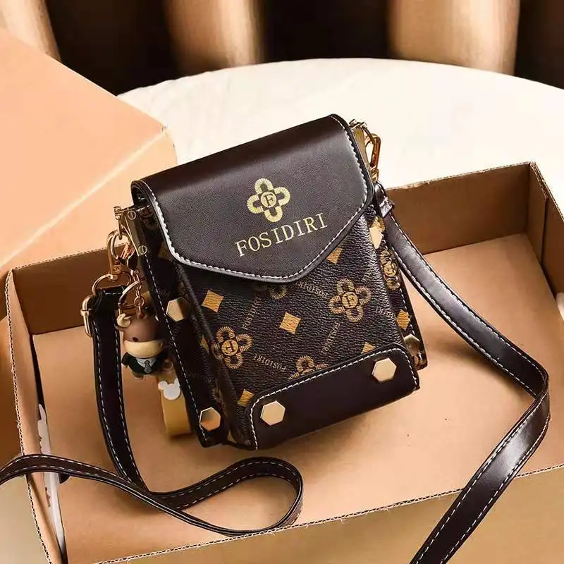 【LMR】韓国人気★MINI CHAIN CROSS BAG セール】【韓国限定・日本未入荷】THE NORTH FACE ホワイト