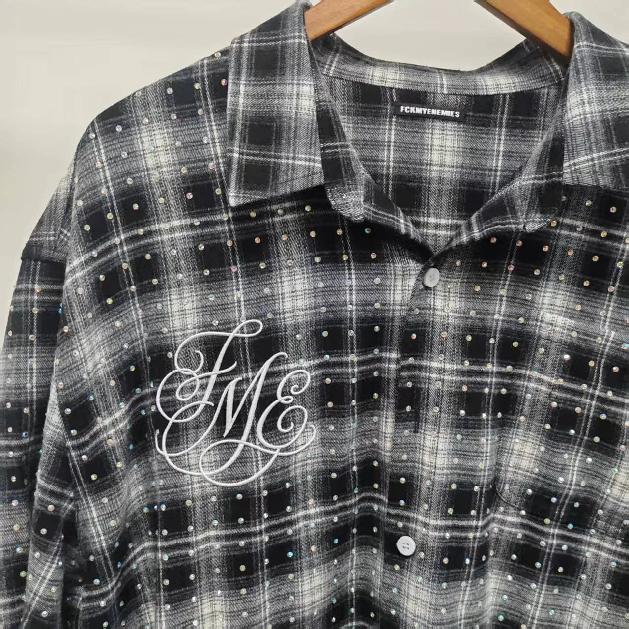 Wholesale Custom Logo Black Plaid Rhinestone Embroidery Oversized Button up Short Sleeve Streetwear Summer Wear Men Shirts gallery 3