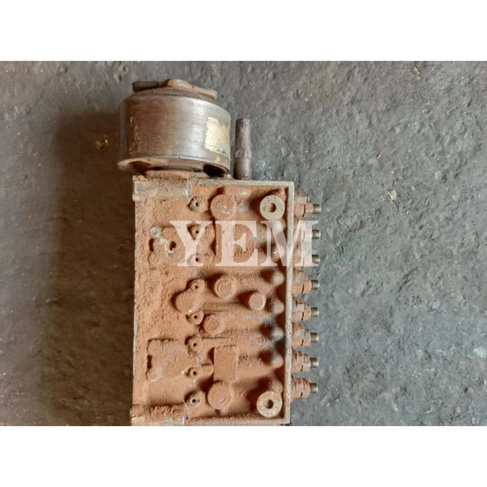 8DC9 Fuel Injection Pump for Mitsubishi Engine. 4