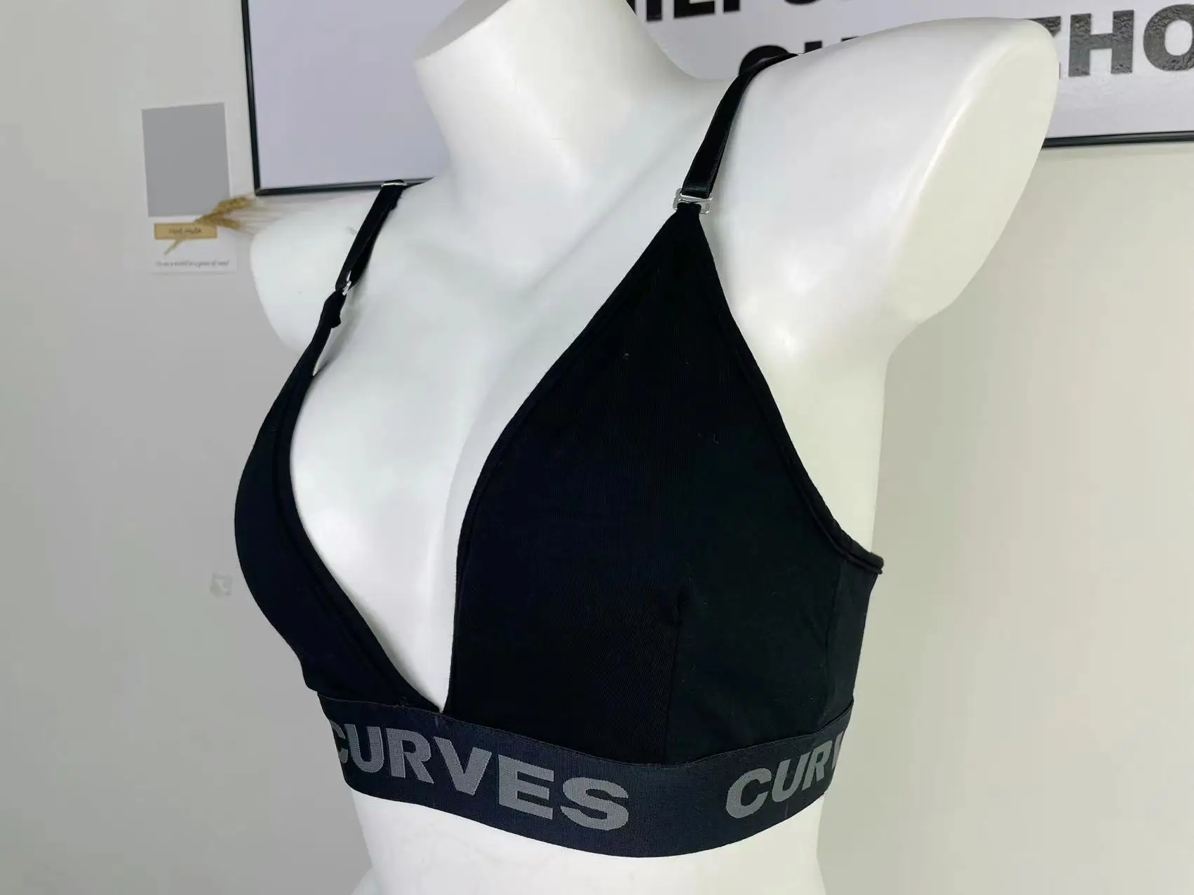 Femmes personnalisées Lingerie Sexy grande taille ensemble de sous-vêtements dames coton sous-vêtement bikini et ensemble de soutien-gorge_voghion.com