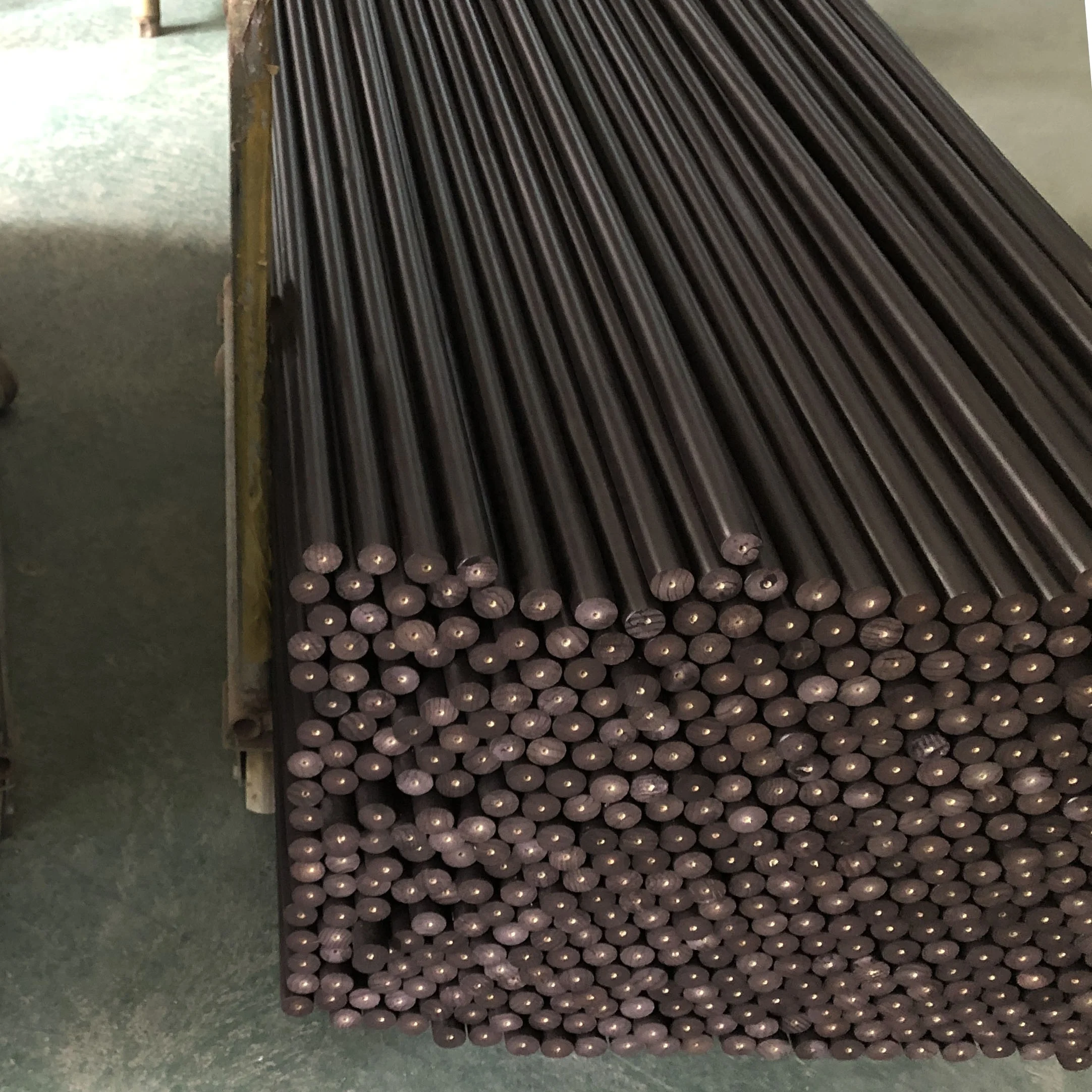 Factory 19MM Wooden Round Curtain Rod 28MM Grape Drapery Rods Wood Curtain Pole 3FT 35MM Dark Purple Solid Wood Round Pole