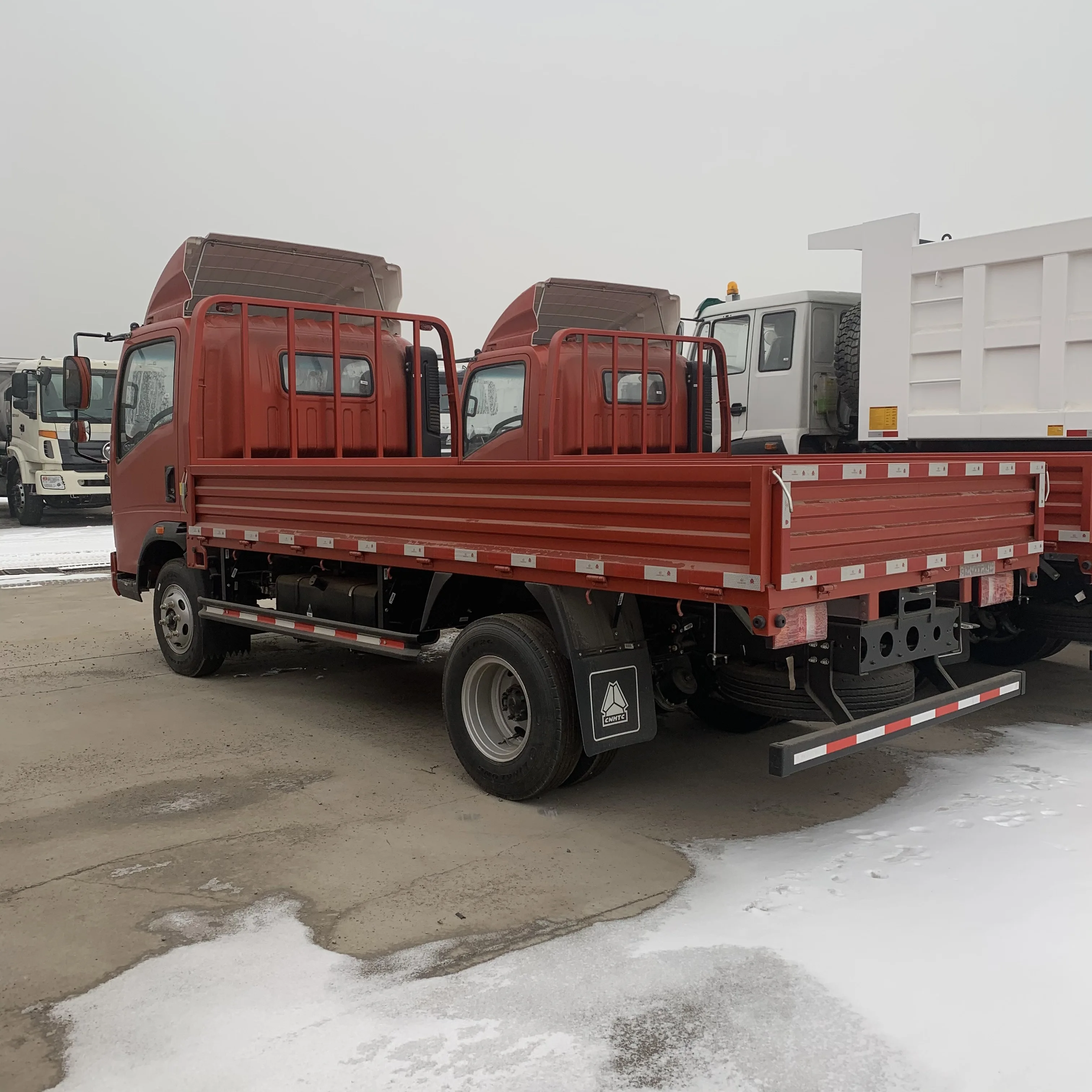 柴油发动机货物拾取howo货运卡车,容量为2-10吨