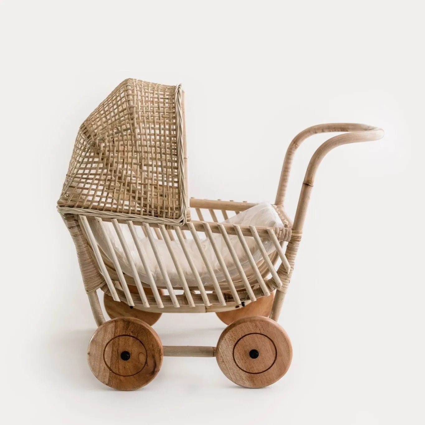 Rattan Baby Wagen  Eco-freundlicher Puppenwagen fr Kleinkinder