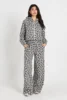 Leopardo Blanco Negro