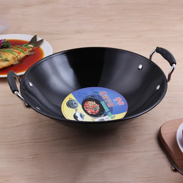 High quality OEM custom enamel cast iron cookware set large wok iron cookware set chinese wok