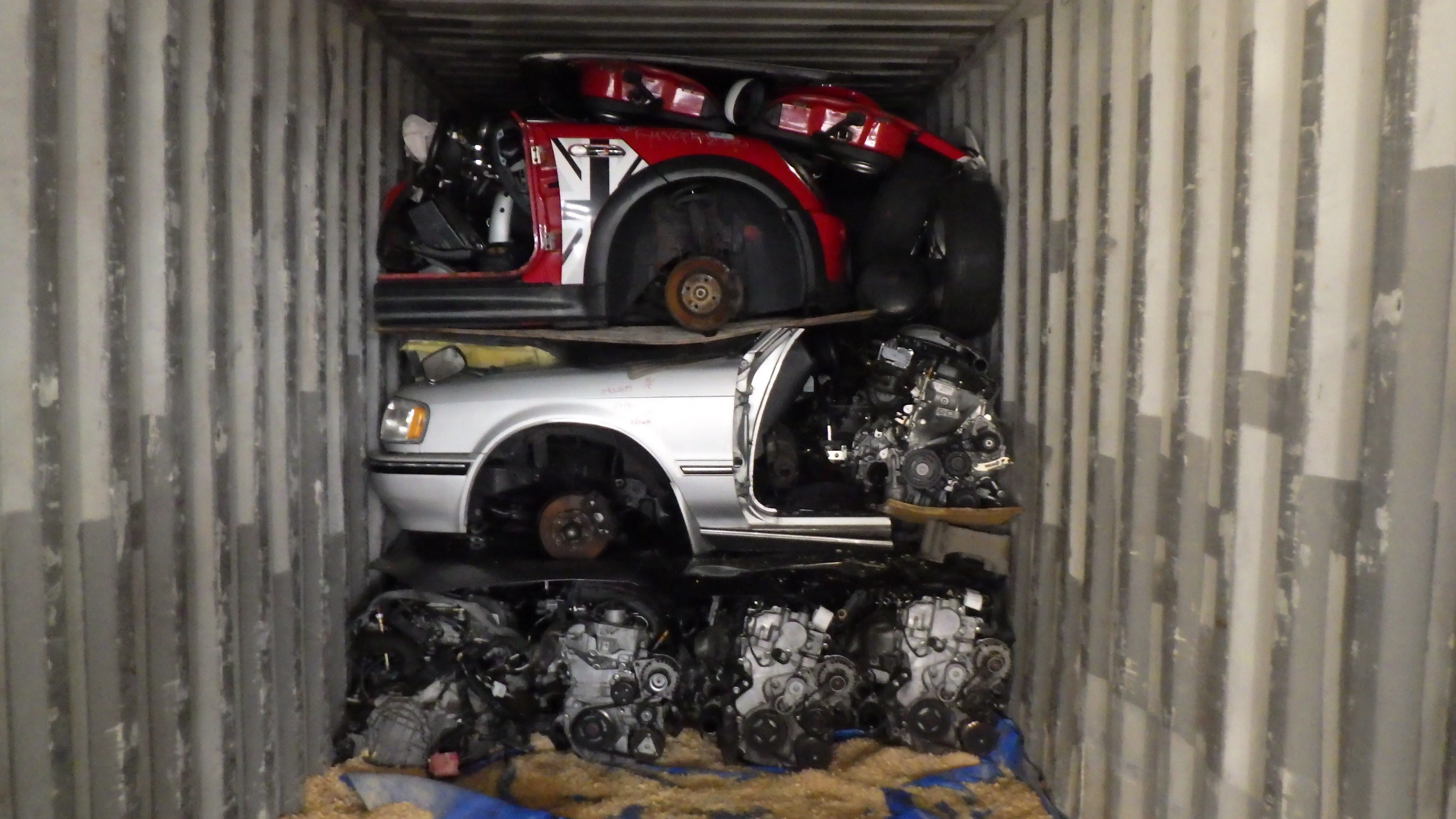 Container Load Used Engine Japan Used Car Parts