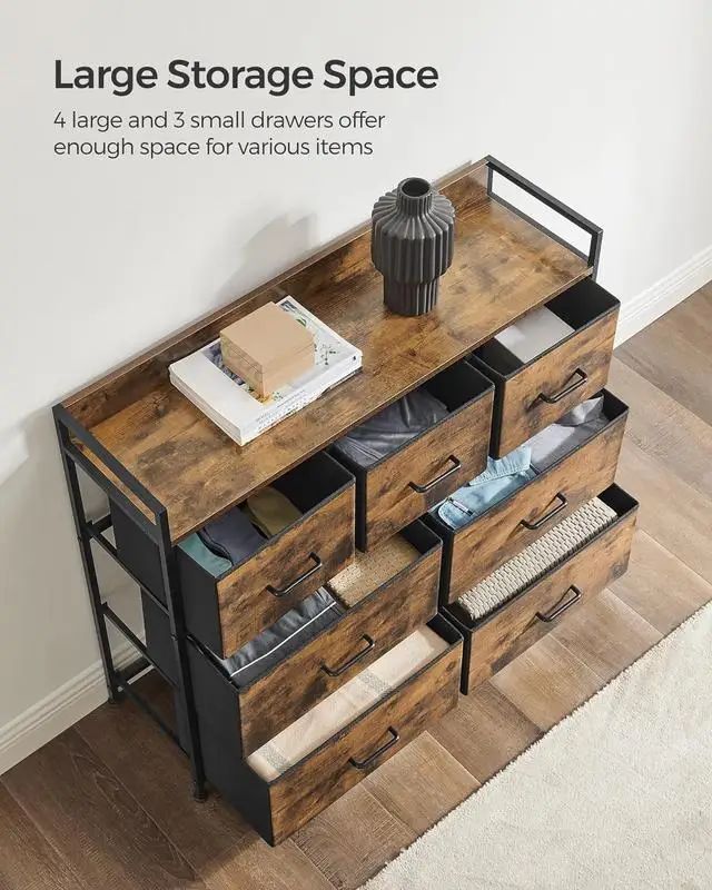 Large Storage Space Layout