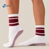 Rayures blanches et bordeaux