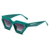 C6: Green/ Smoke Gradient