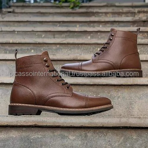 Wholesale Quantity Supplier of Superior Quality Men's Daily and Casual Wear Genuine Leather Shoes Classic Design Hiking Boots