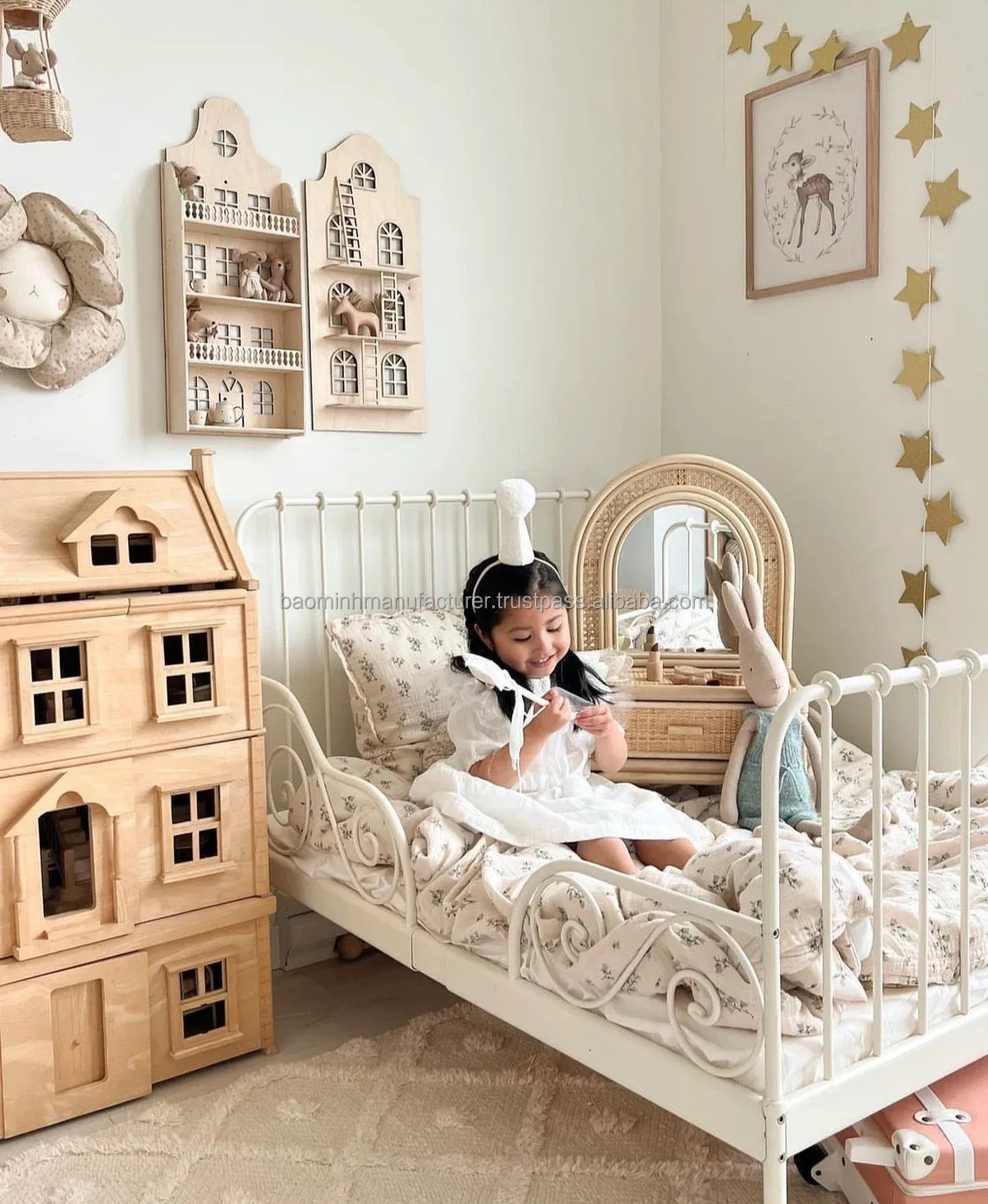 Ecofriendly Arch Kids Rattan Floor Vanity Furniture For Kid Room