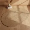 identique aux images