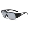 C4: Sand Black/ Silver