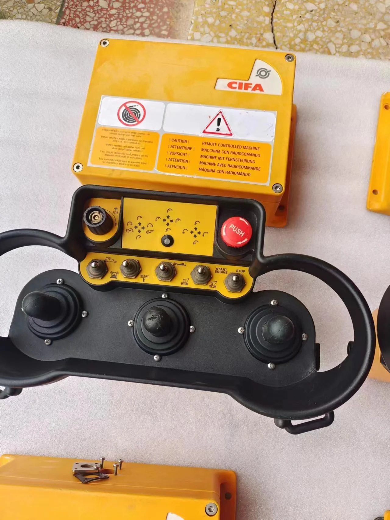 CIFA Original Used Remote Control Transmitter+Receiver for 5 Section  Boom Pump Parts