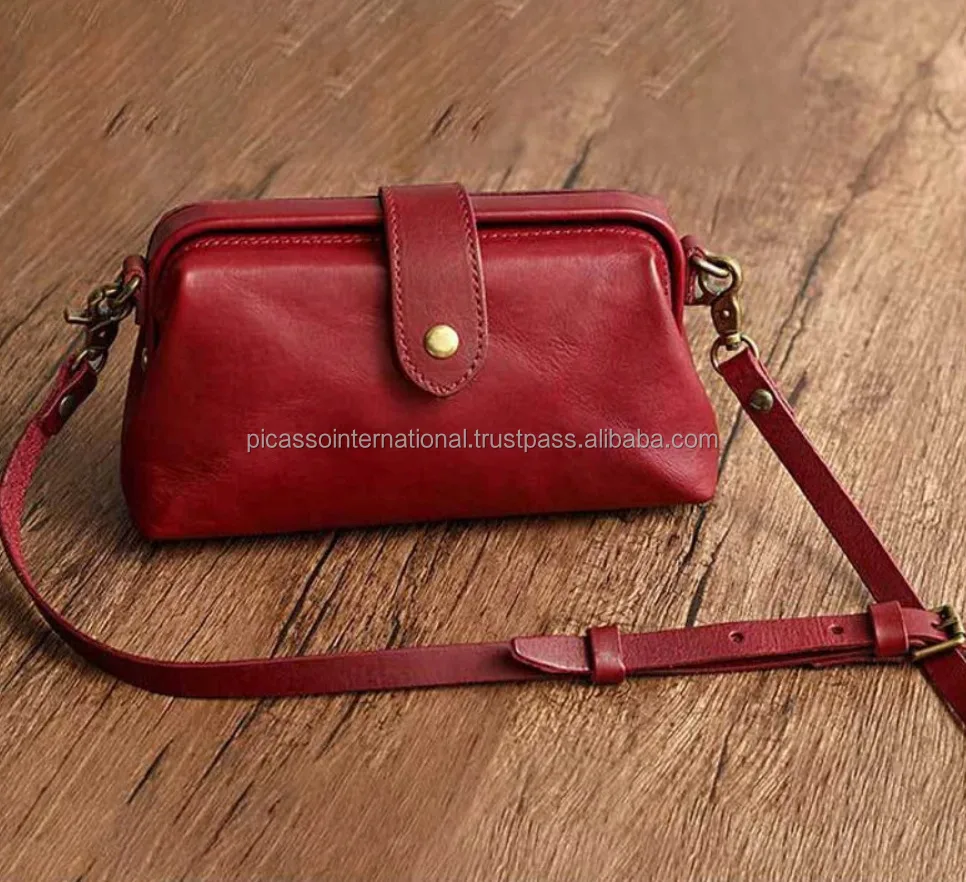 Bulk Quantity Exporter Selling Attractive Pattern Hook & Loop Closure Type Genuine Leather Tote Handbag / Shoulder Handbag