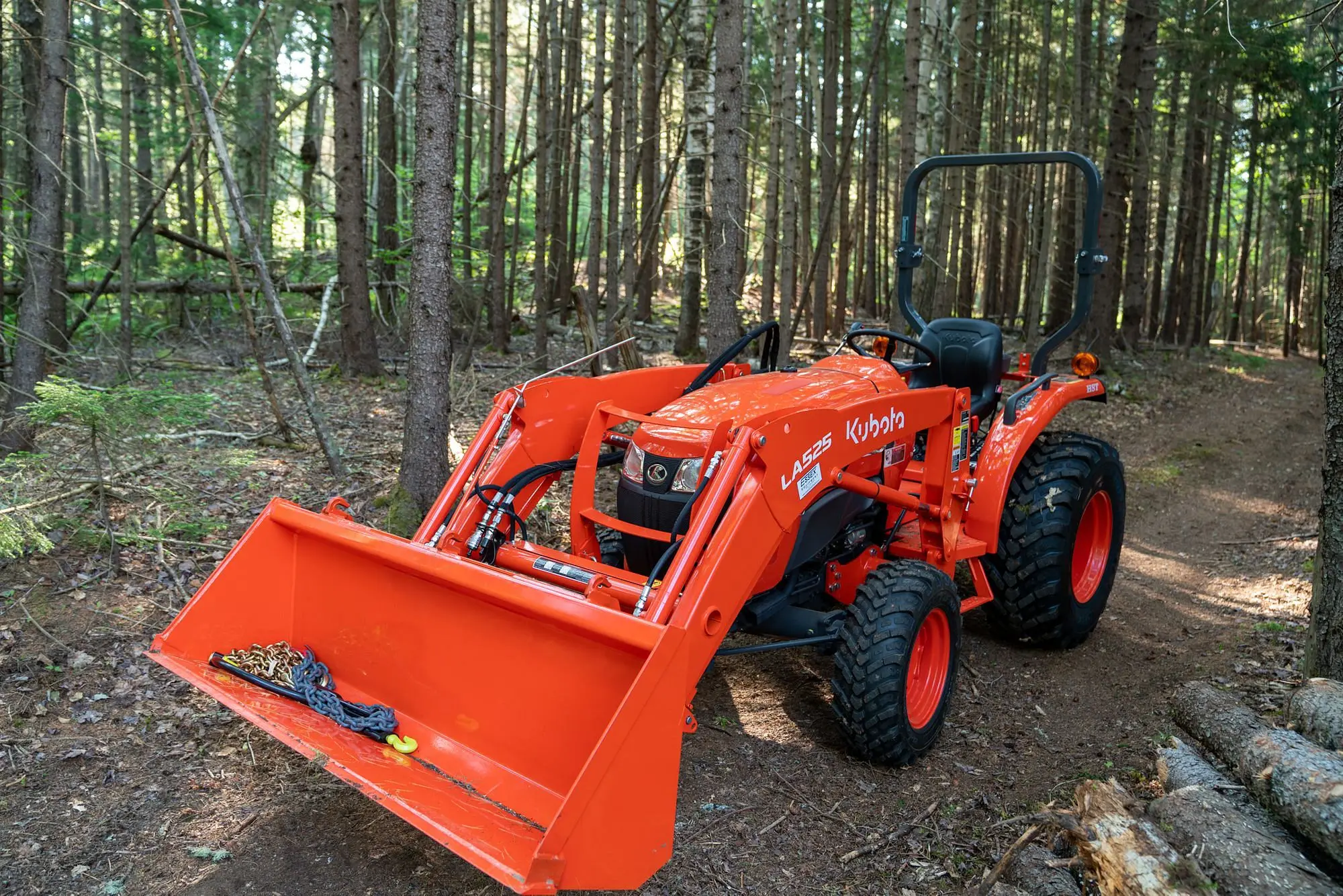 Hot sales Kubota compact tractor for sale easy to handle and efficient for garden orchards and small farms strong engine smooth