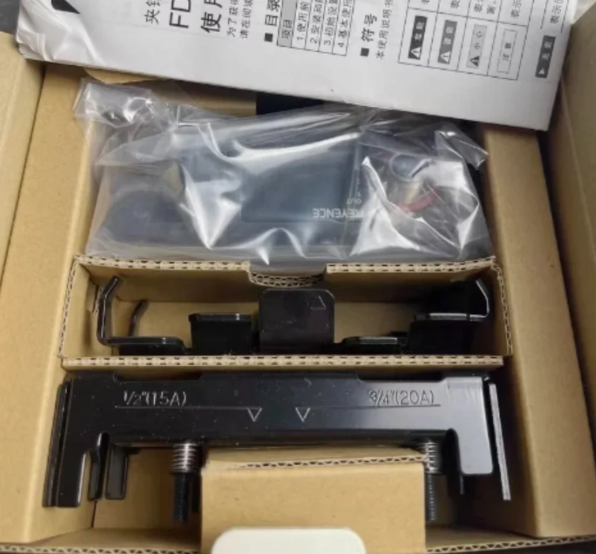 キーエンス FD-Q50C FD-Qシリーズ クランプオン式流量センサー 400-500