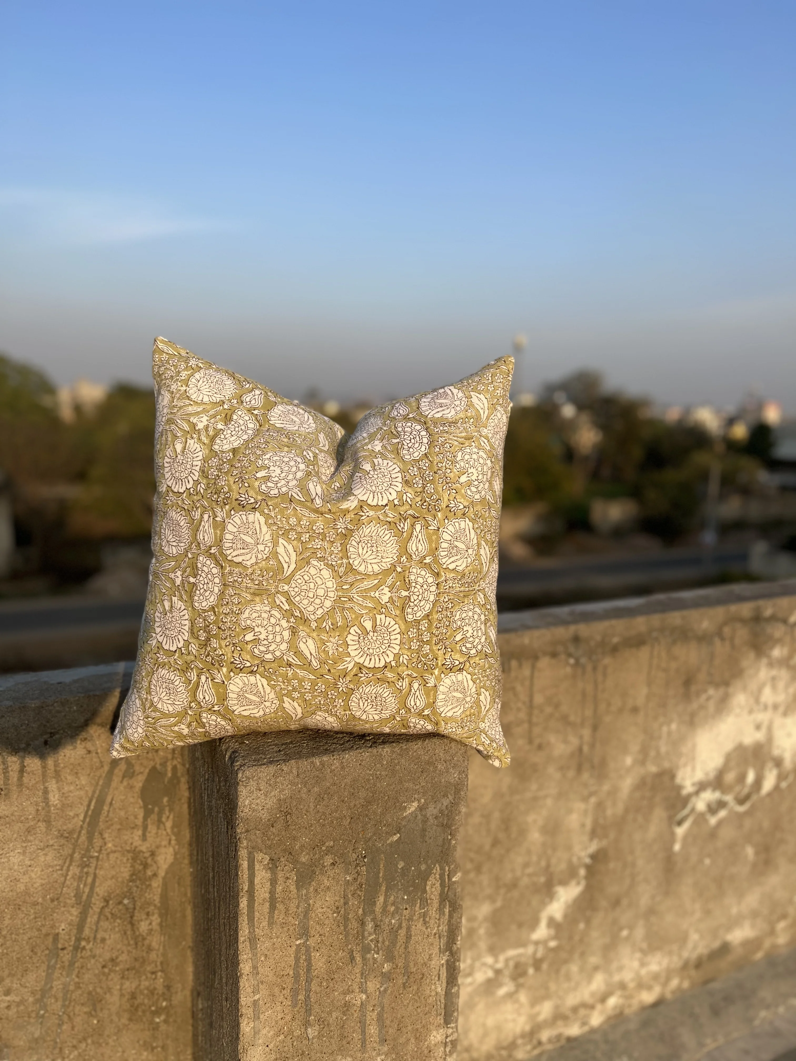 New Hand Floral Printed Wholesale Throw Pillow Cover Indian Cushion Covers Decorative 18 X 18