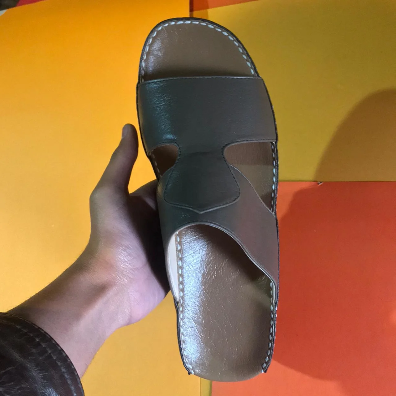 Handmade Couro Genuíno Sandálias Planas para Homens e Mulheres