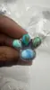 Verde con blu