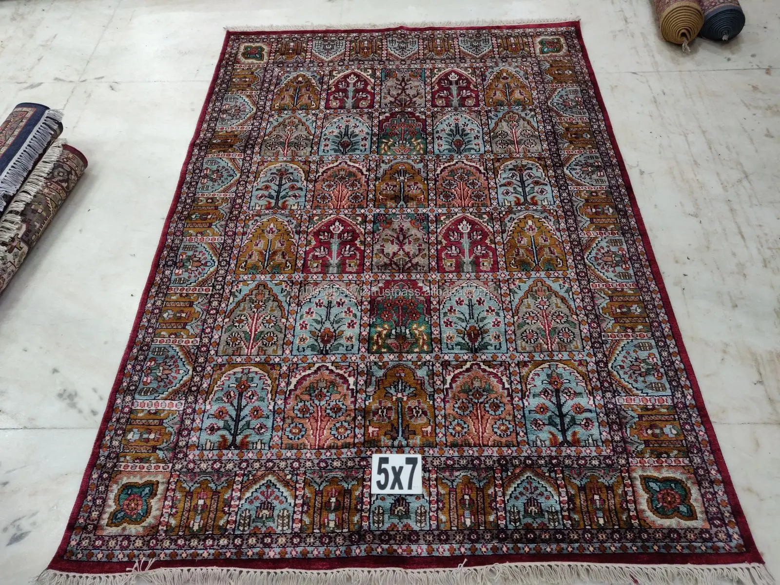 Best Quality Hand Knotted Persian Silk Rugs Available At Factory Price