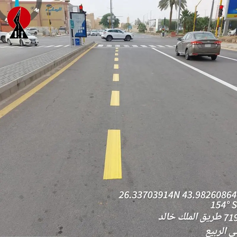 Smoother Traffic Line Equipment Hand Push Thermoplastic Road Marking Machine Designed for Crosswalks Lines Parking Lot Painting