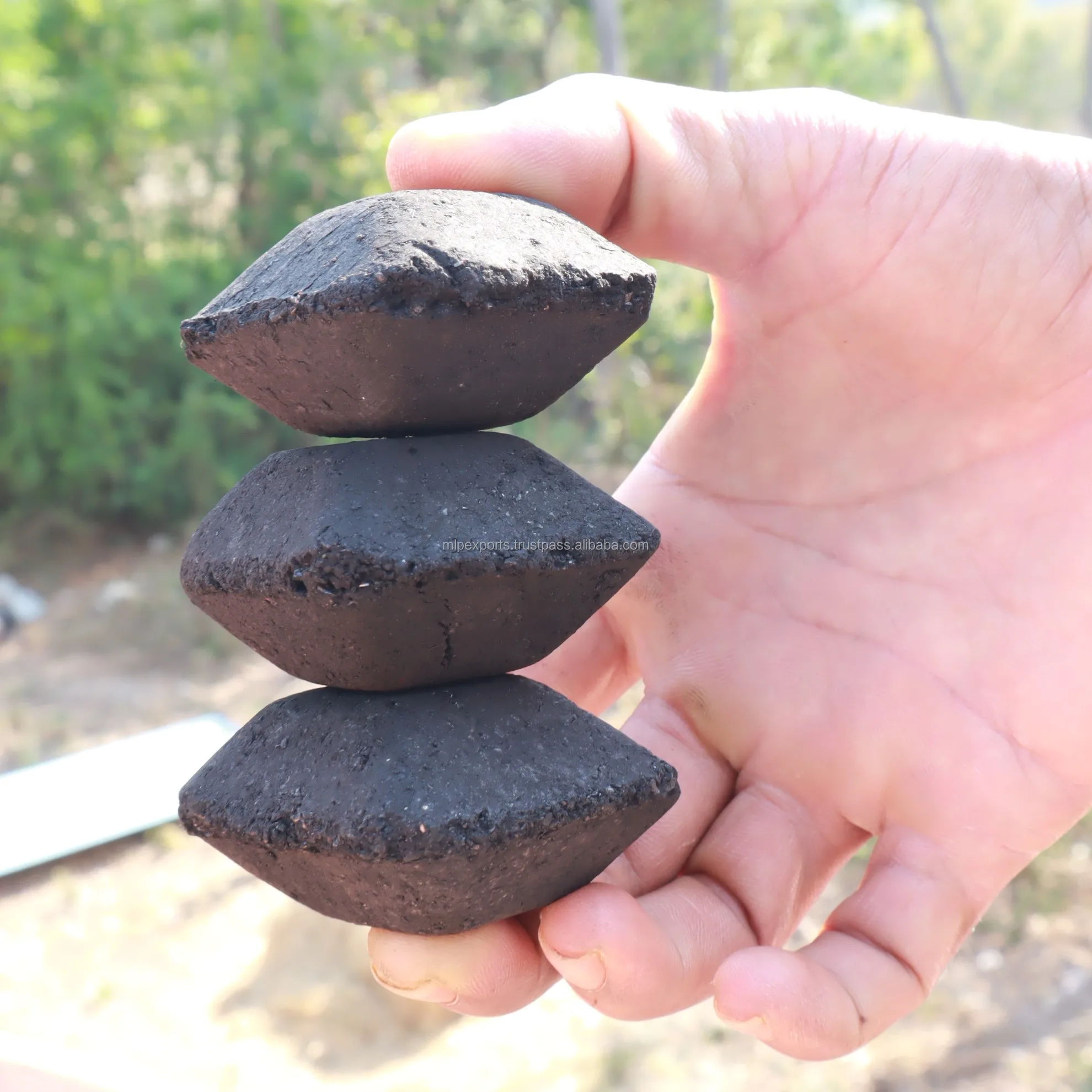 0 Harmful Effects Coconut Shell Charcoal Briquettes For Bbq It Has