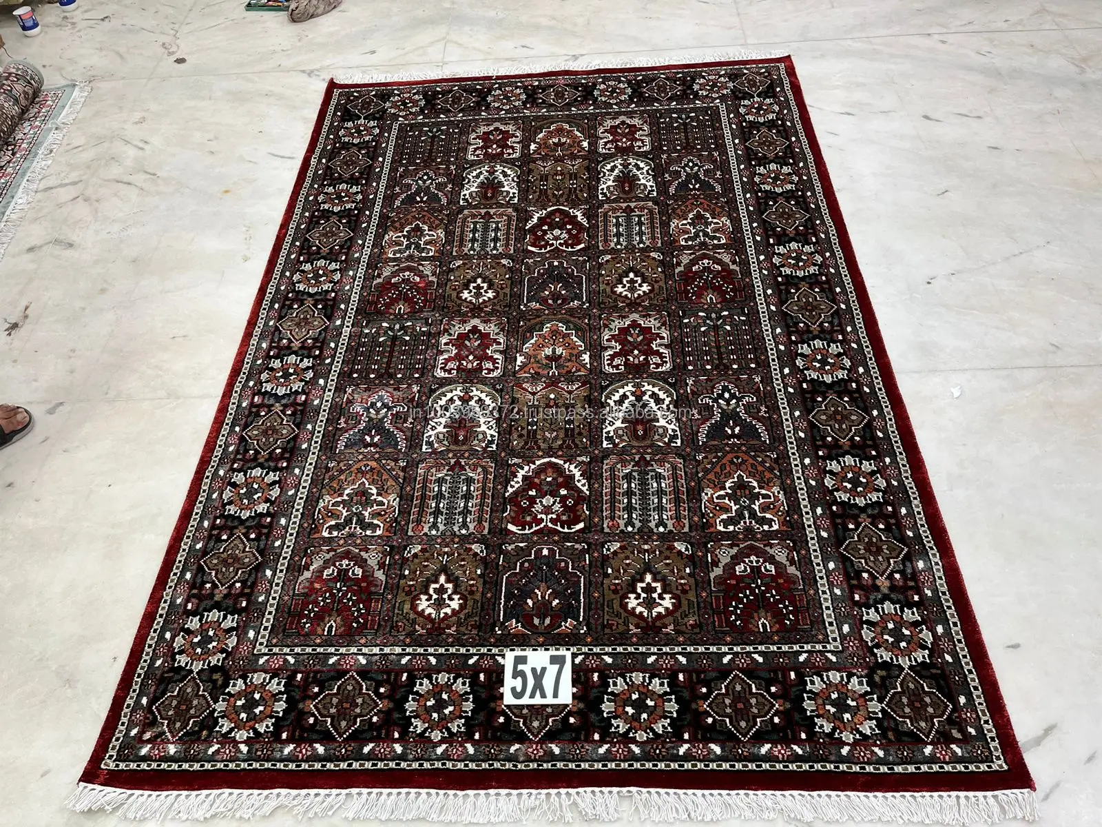Best Quality Hand Knotted Persian Silk Rugs Available At Factory Price