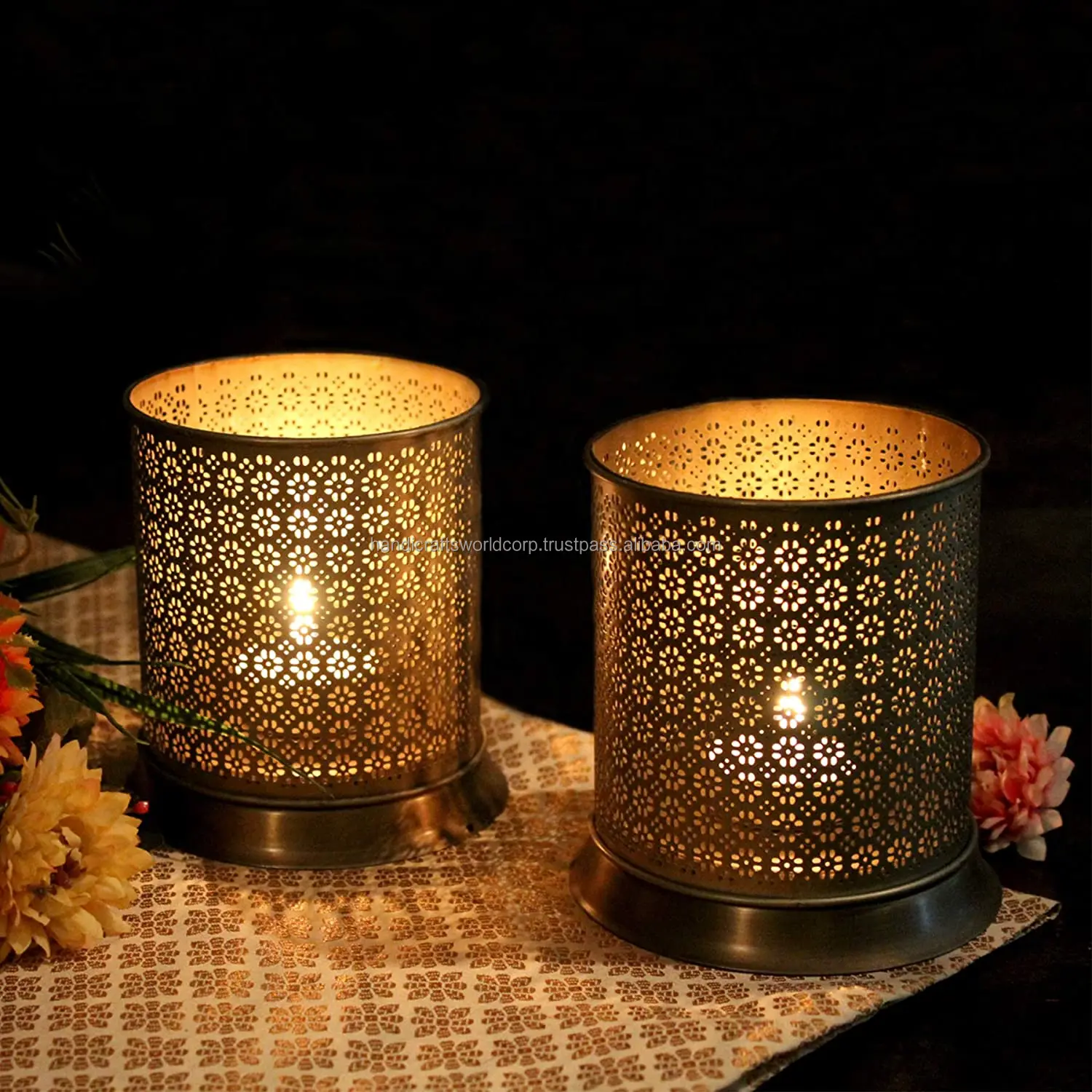 Metal Candle Cups With Round Flat Base Tealight Candle Holder Cups Fit