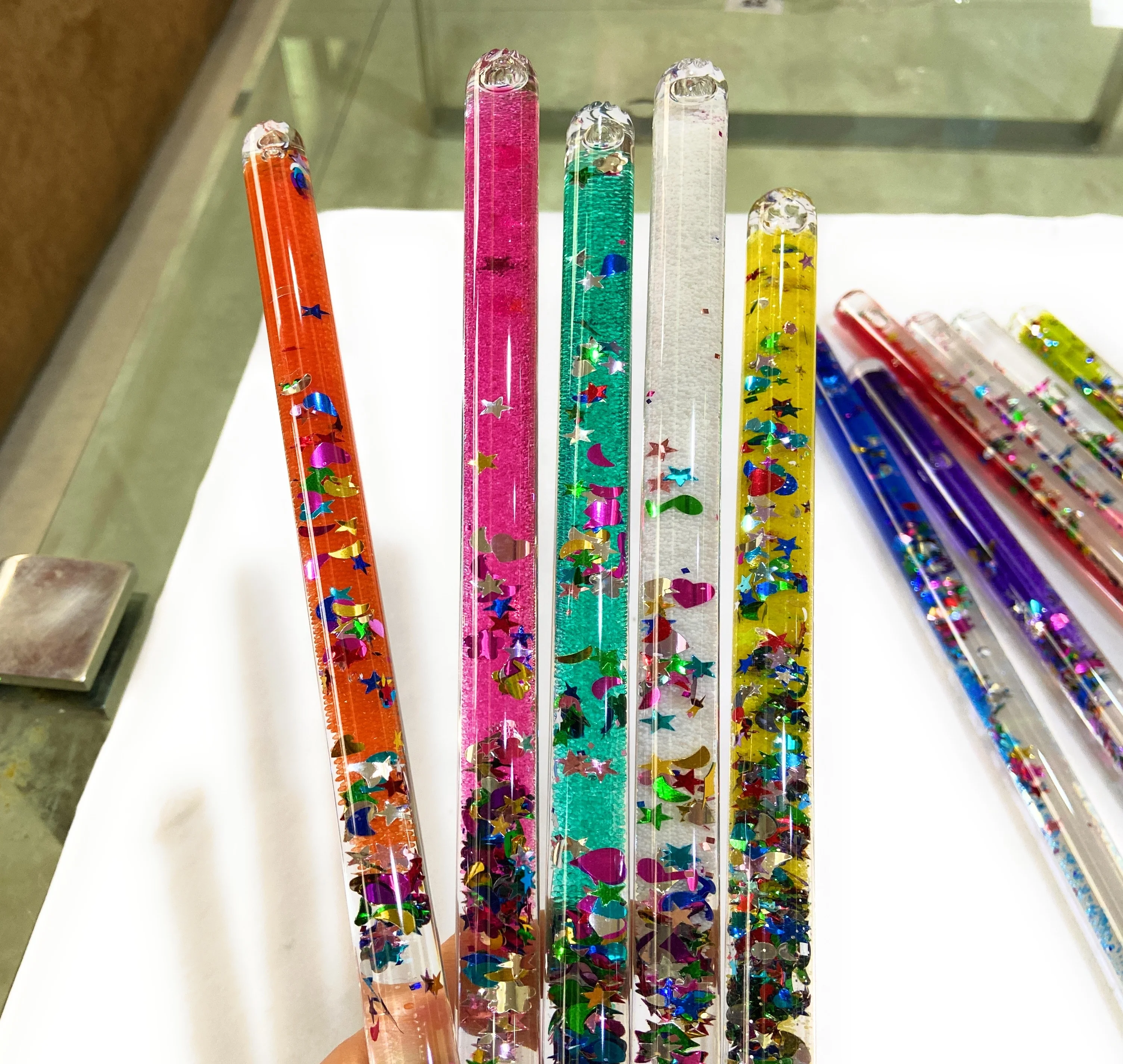 Рекламная блестящая палочка Образовательное изделие волшебная для детей и пожилых подарок