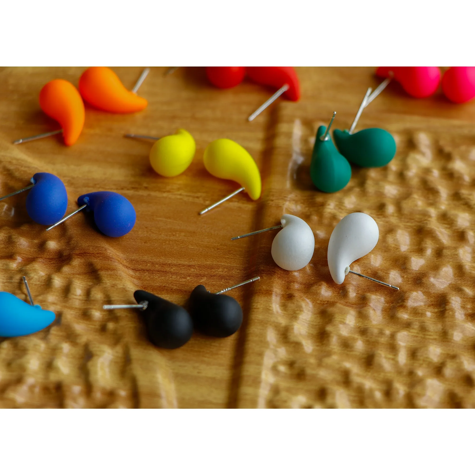 Simple Exaggerated Hoop Earring Women Colorful Star Rhomboid Big Hoop Geometric Fashion Statement Earring Wholesale Punk Jewelry