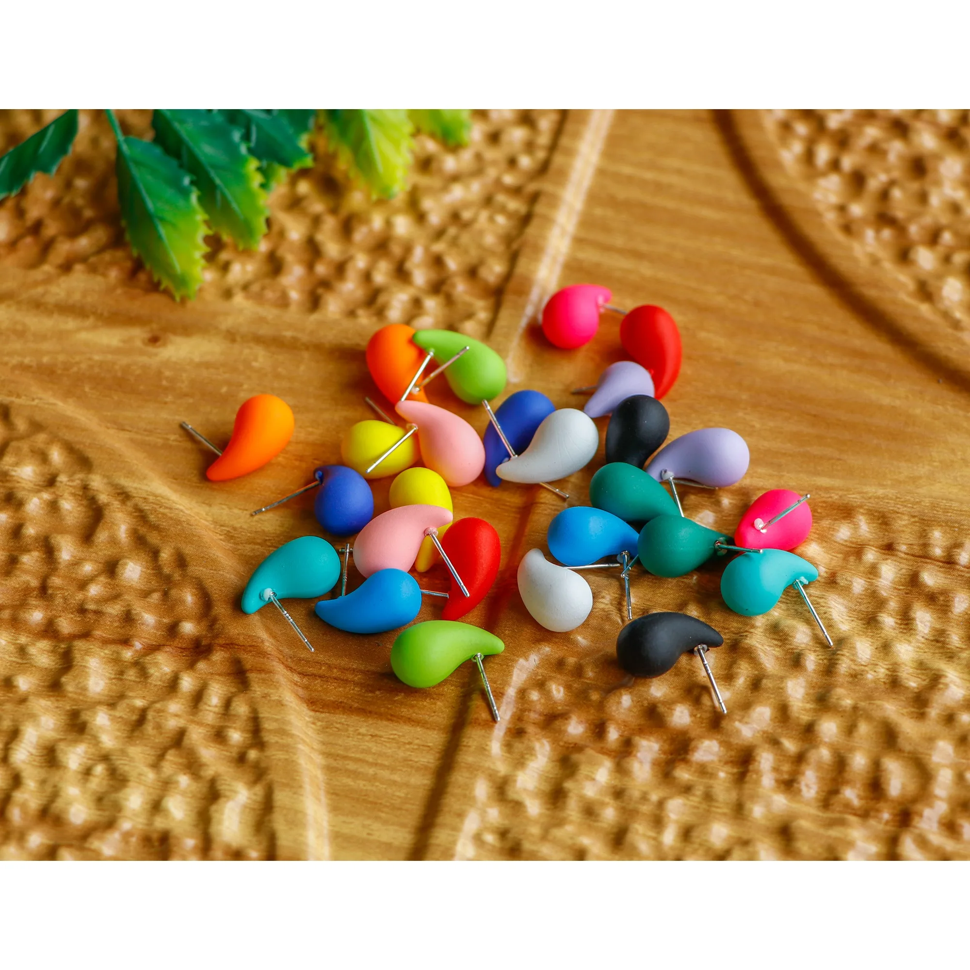 Simple Exaggerated Hoop Earring Women Colorful Star Rhomboid Big Hoop Geometric Fashion Statement Earring Wholesale Punk Jewelry