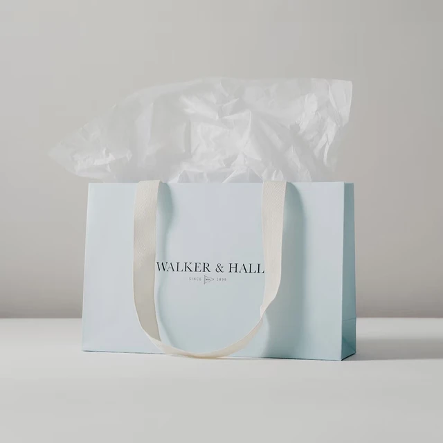 Customers Can Customize High-end Luxury Gift Bags in Various Colors