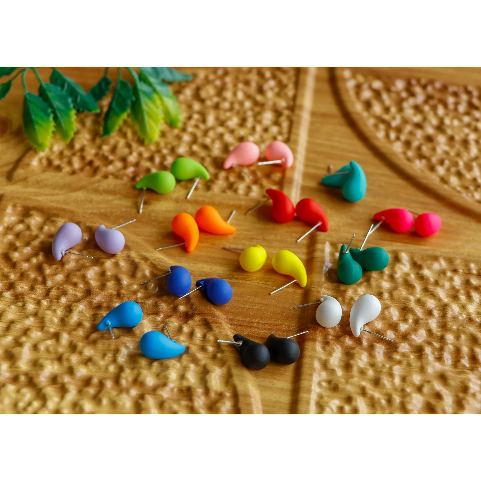 Simple Exaggerated Hoop Earring Women Colorful Star Rhomboid Big Hoop Geometric Fashion Statement Earring Wholesale Punk Jewelry