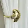 ทอง