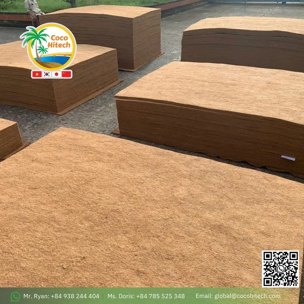 ECO FRIENDLY COCONUT FIBER LATEX MATTRESS for HOTEL BEDROOM FURNITURE BED USE