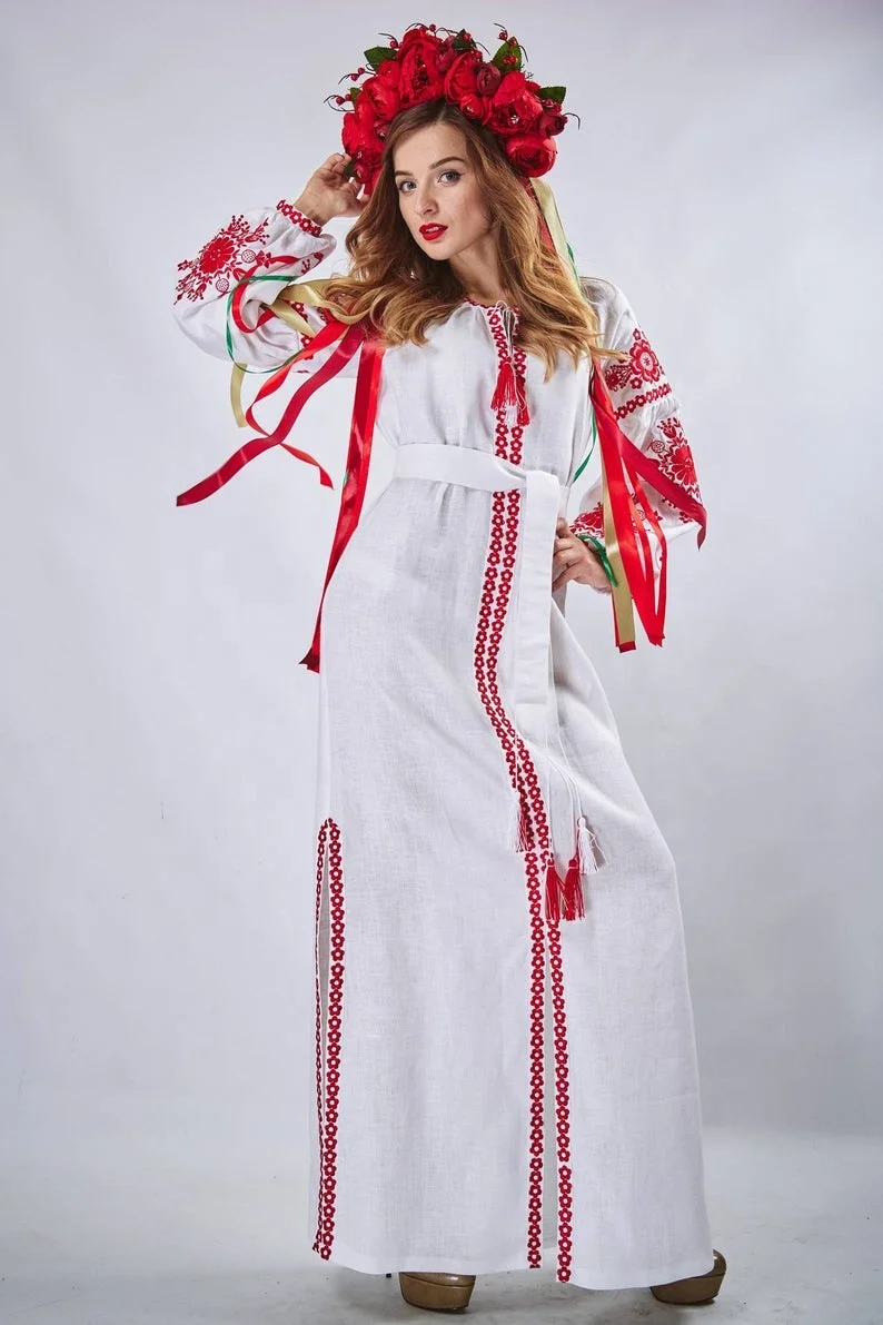 Factory Customization White Ukrainian Red Color Embroidered Dress Gypsy Traditional Long Dress