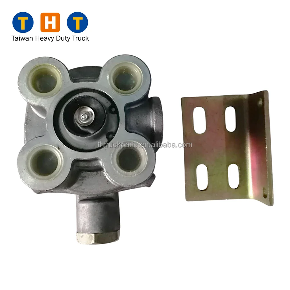 Trailer Control Valve R14 for Diesel Engine - Bendix Parts