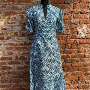 Hand Block Printed Cotton Maxi Dress Floral Printed Handmade Solid Pattern Autumn Spring Season Nonwoven Weaving Method