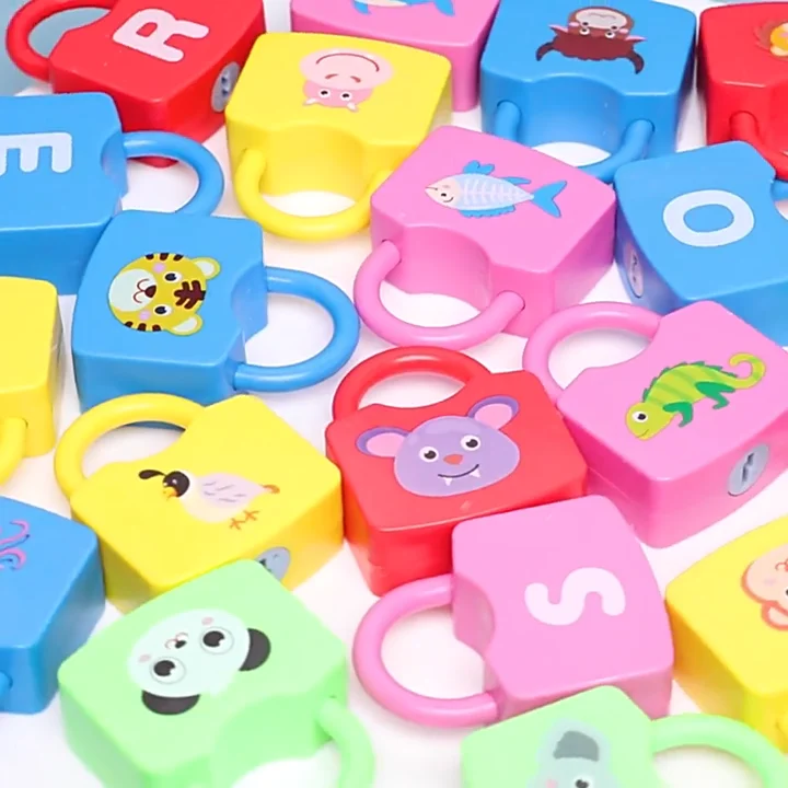 Amazon Hot Selling Number Alphabet Learning Locks Keys Numbers Matching