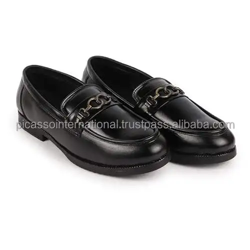 Professionals in Manufacturing Top Quality Latest Stylish Look Men's Casual Wear Genuine Leather Loafers Shoes from India