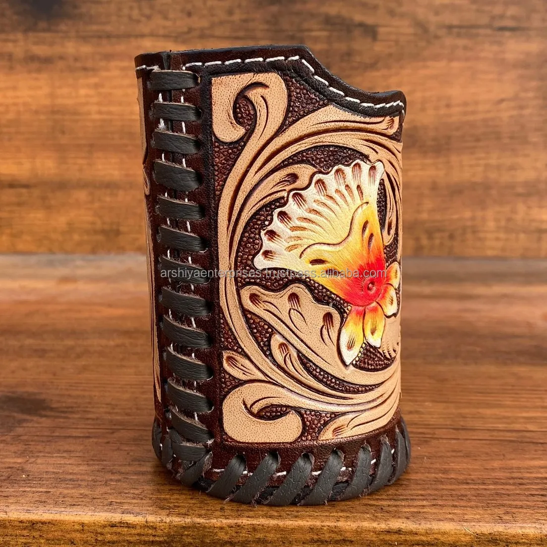 Durable Hand Tooled Leather Desk Accessory Minimalist Luxury Pen Holder Genuine Leather Pencil Cases for Sustainable Office Use