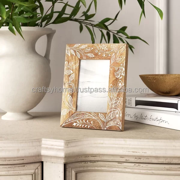 Customizable Wooden Picture Frames - Perfect for Home Decor