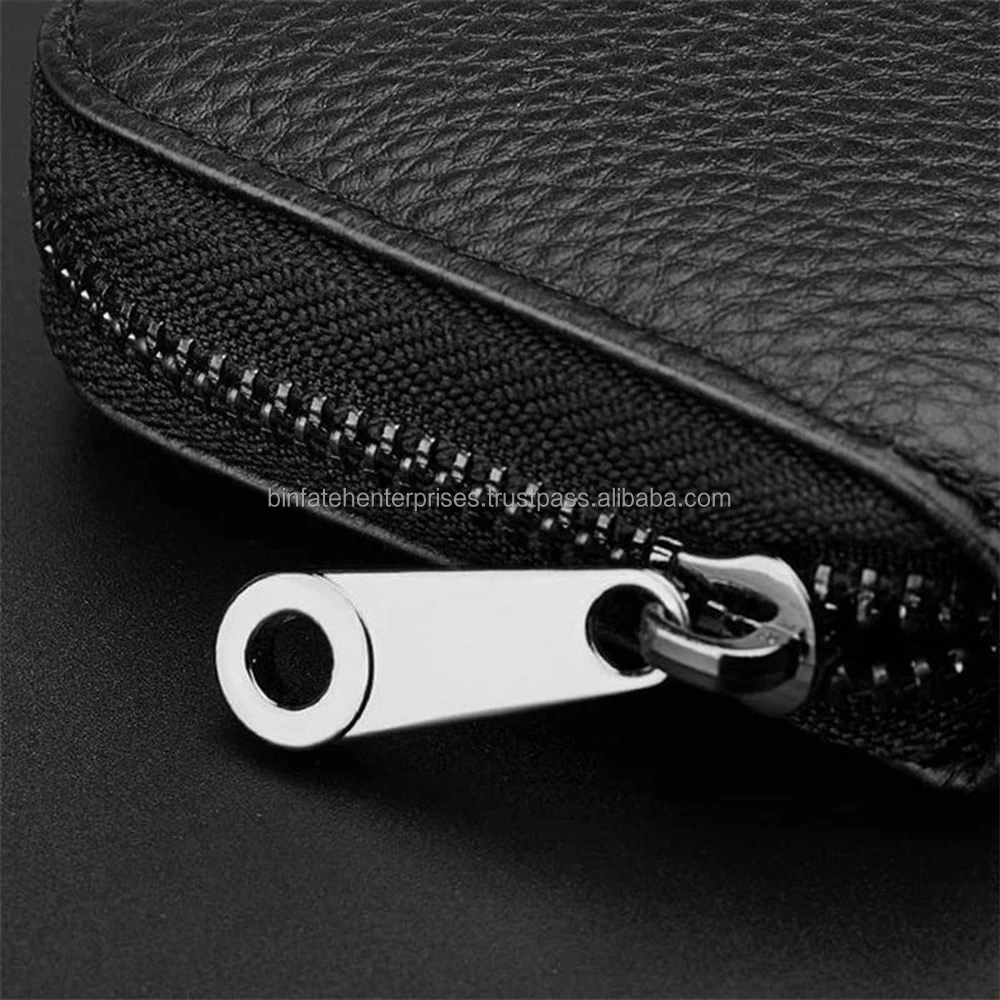 Customized Made Wallets In Leather With Multi Compartments For Holding