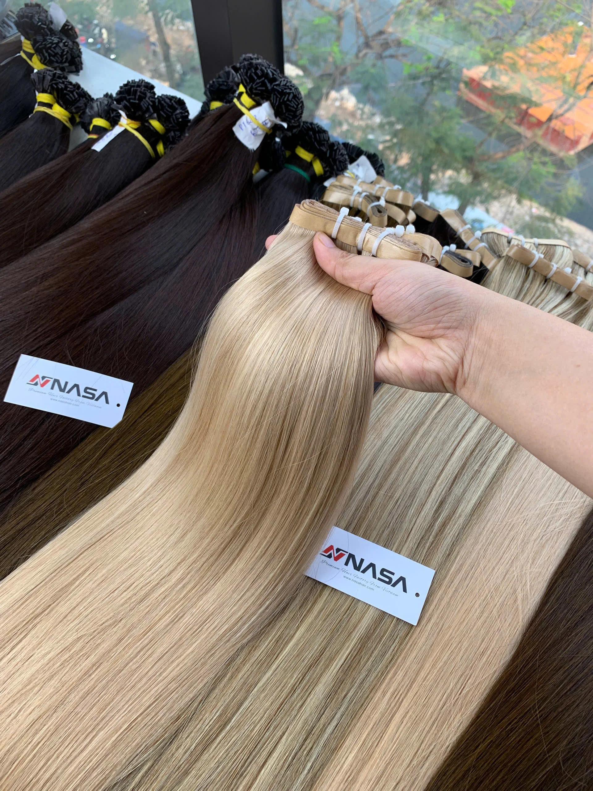 Wholesale 22 Inches Double Drawn Vietnamese Hair Extensions 100g