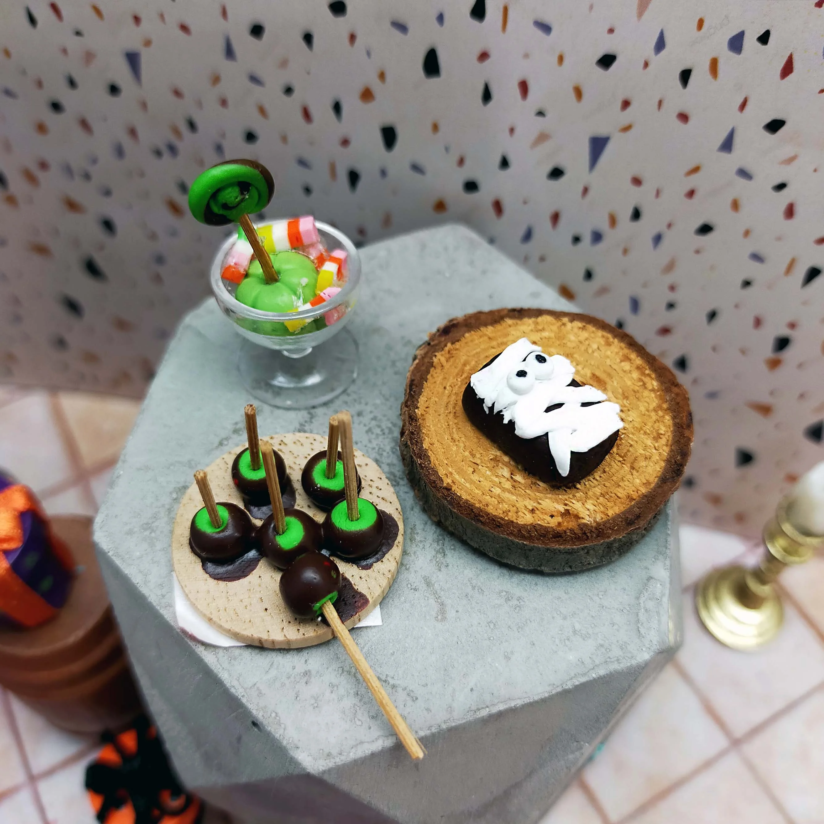 2023 Miniature Dollhouse 112 Halloween Decoration Accessory Part 8 Of